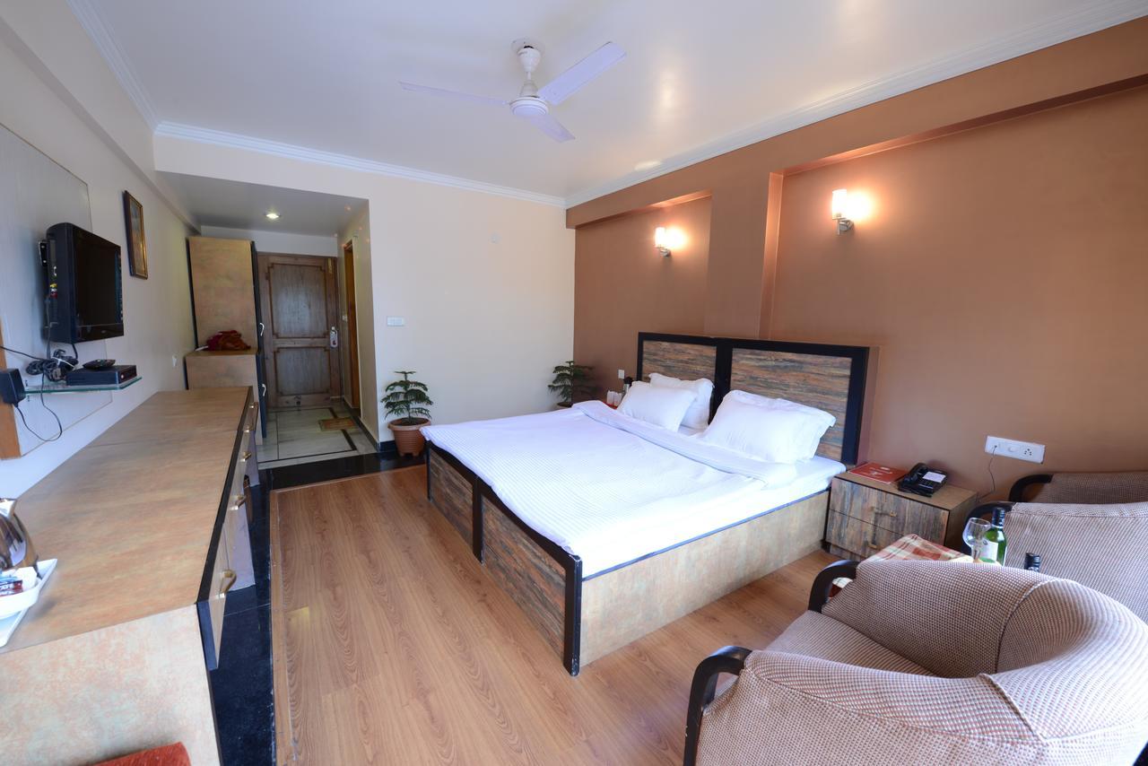 Hotel Park Paradise Manali Manāli Exteriér fotografie